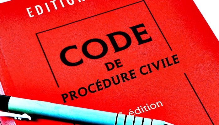 Expert judiciaire : un refus de réinscription doit être contradictoire
